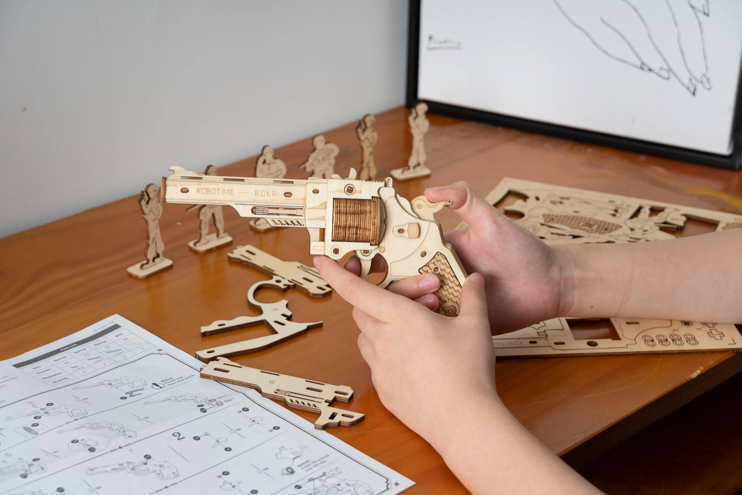 LQ401 Corsac M60 Rokr DIY 3D Wooden Puzzles Crafts Gifts